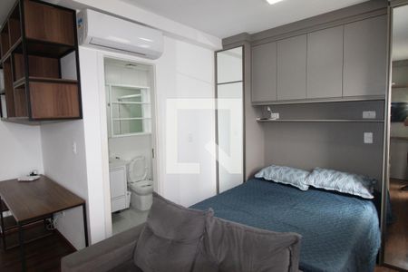 Suíte de apartamento para alugar com 1 quarto, 32m² em Jardim Serimbura, São José dos Campos