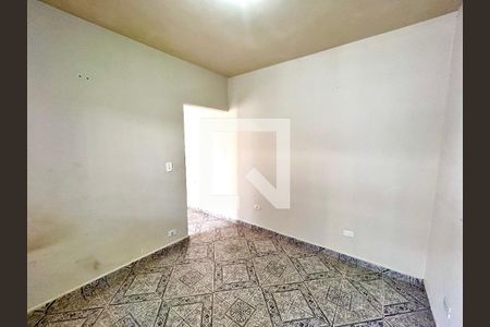 Quarto de casa para alugar com 1 quarto, 40m² em Vila Rosalia, Guarulhos