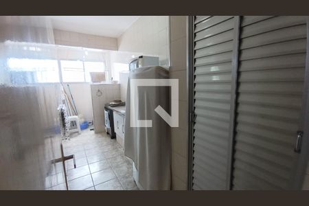 Cozinha de apartamento para alugar com 1 quarto, 50m² em Aviação, Praia Grande
