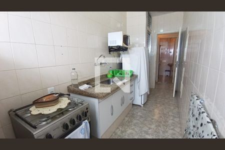 Cozinha de apartamento para alugar com 1 quarto, 50m² em Aviação, Praia Grande
