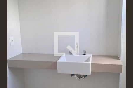 banho de apartamento para alugar com 1 quarto, 47m² em Santo Agostinho, Belo Horizonte