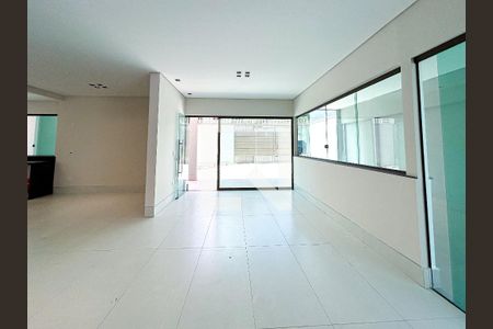 Sala/Cozinha de casa à venda com 3 quartos, 290m² em Serrano, Belo Horizonte