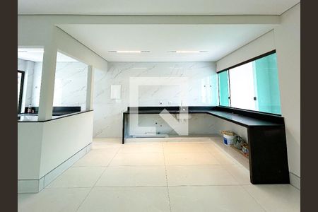 Sala/Cozinha de casa à venda com 3 quartos, 290m² em Serrano, Belo Horizonte