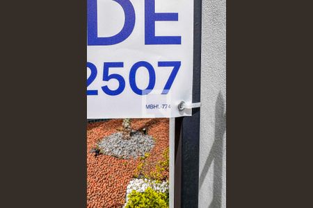 Placa Instalada na Fachada de apartamento à venda com 3 quartos, 92m² em Pinheirinho, Santo André