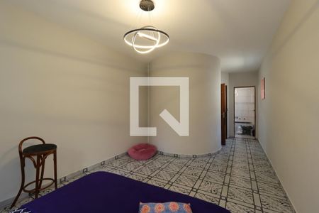 Suíte 1 de casa para alugar com 5 quartos, 310m² em Vila Pires, Santo André