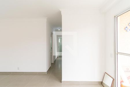 Sala de apartamento à venda com 3 quartos, 67m² em Sítio da Figueira, São Paulo