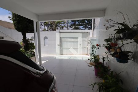 Garagem de casa à venda com 2 quartos, 250m² em Vila Valparaíso, Santo André