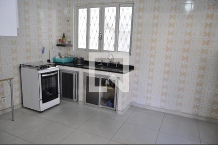 Casa para alugar com 2 quartos, 160m² em Abolição, Rio de Janeiro