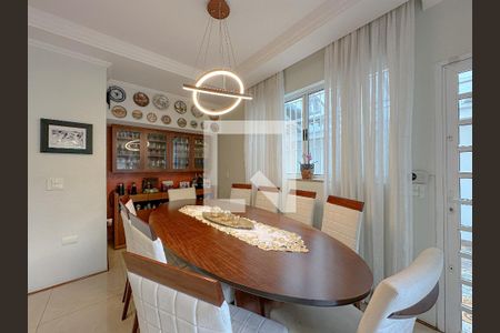 Sala de casa de condomínio à venda com 4 quartos, 243m² em Vila Romana, São Paulo