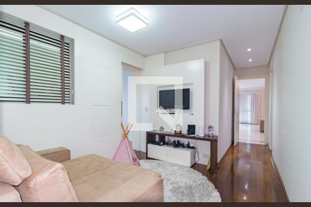Sala de TV de apartamento à venda com 3 quartos, 186m² em Vila Regente Feijó, São Paulo