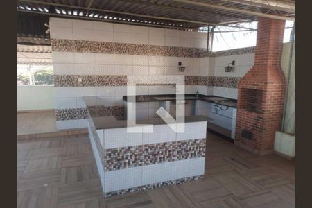 Casa à venda com 4 quartos, 185m² em Benfica, Rio de Janeiro