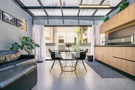 Kitnet/Studio à venda com 1 quarto, 45m² em Pinheiros, São Paulo