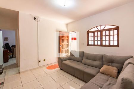 Sala 3 de casa à venda com 9 quartos, 272m² em Conceicao, Osasco