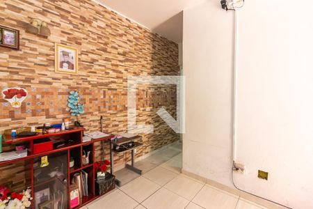 Sala 3 de casa à venda com 9 quartos, 272m² em Conceicao, Osasco