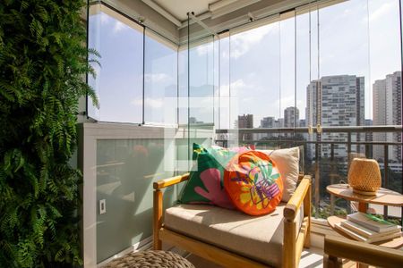 Sacada de apartamento à venda com 2 quartos, 69m² em Jardim Caboré, São Paulo