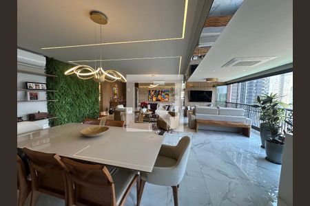 Sala de apartamento à venda com 3 quartos, 228m² em Alphaville Empresarial, Barueri