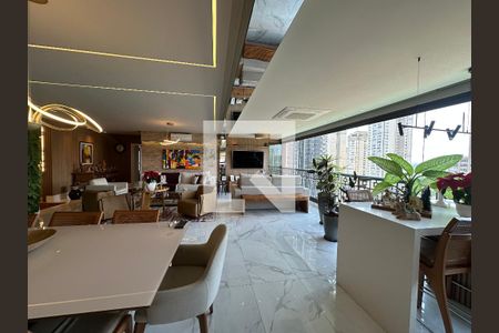 Sala de apartamento à venda com 3 quartos, 228m² em Alphaville Empresarial, Barueri