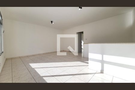 Sala de casa para alugar com 3 quartos, 130m² em Aparecida, Santos