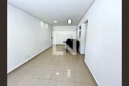 Sala de casa de condomínio à venda com 2 quartos, 85m² em Jardim Bom Clima, Guarulhos