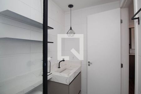 Banheiro  de apartamento para alugar com 1 quarto, 42m² em Tucuruvi, São Paulo