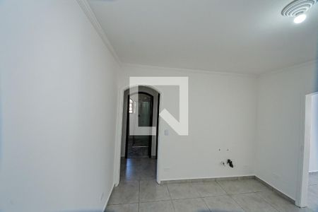 Casa à venda com 2 quartos, 90m² em Jardim Guairaca, São Paulo