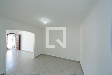 Casa à venda com 2 quartos, 90m² em Jardim Guairaca, São Paulo