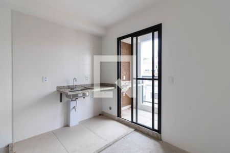 Sala e Cozinha de apartamento para alugar com 1 quarto, 27m² em Jardim São Paulo, São Paulo