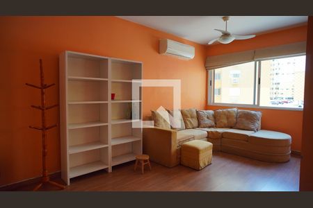 Sala  de apartamento para alugar com 2 quartos, 70m² em Partenon, Porto Alegre