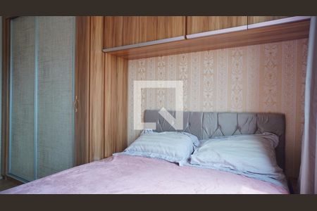 Quarto 1 de apartamento para alugar com 2 quartos, 72m² em Azenha, Porto Alegre