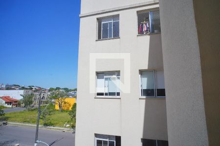 Sala_vista  de apartamento para alugar com 2 quartos, 39m² em Santa Fé, Porto Alegre