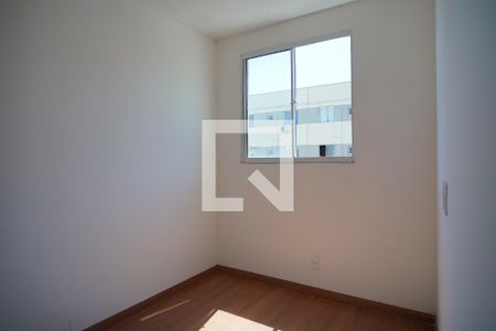 Quarto 2 de apartamento para alugar com 2 quartos, 39m² em Santa Fé, Porto Alegre