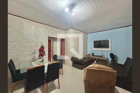 Sala de casa à venda com 3 quartos, 113m² em Canudos, Novo Hamburgo