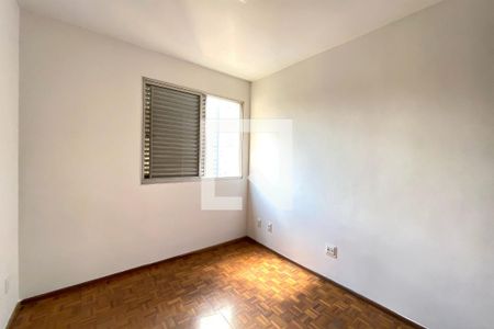 Quarto 1 de apartamento para alugar com 2 quartos, 80m² em Lourdes, Belo Horizonte