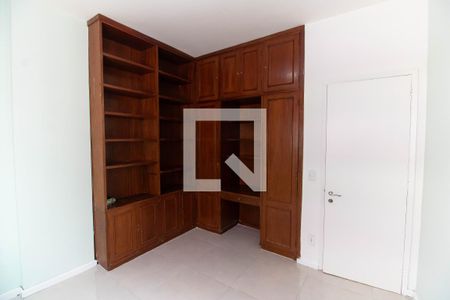 Quarto 1 de apartamento à venda com 3 quartos, 120m² em Icaraí, Niterói