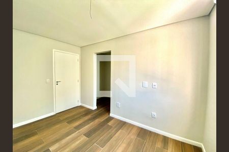 Casa de Condomínio à venda com 3 quartos, 189m² em Jardim Quintas das Videiras, Jundiaí