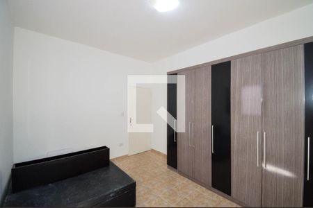 Quarto de casa para alugar com 2 quartos, 70m² em Vila Sao Paulo, Guarulhos