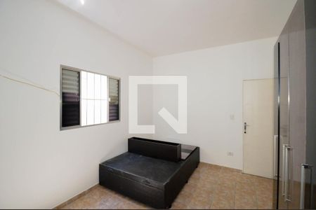 Quarto de casa para alugar com 2 quartos, 70m² em Vila Sao Paulo, Guarulhos