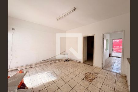 Sala de casa para alugar com 4 quartos, 310m² em Centro, Jundiaí