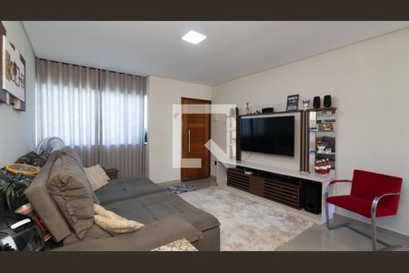 Sala de casa à venda com 2 quartos, 140m² em Vila Paranagua, São Paulo