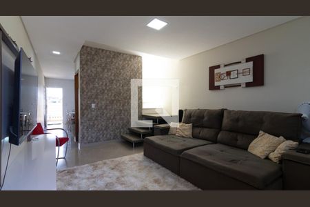 Sala de casa à venda com 2 quartos, 140m² em Vila Paranagua, São Paulo