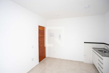 Sala/Cozinha/Area de Serviço de apartamento para alugar com 1 quarto, 36m² em Vila Clara, São Paulo