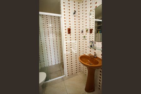 Banheiro da Suíte de apartamento para alugar com 2 quartos, 89m² em Centro Histórico, Porto Alegre