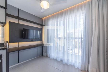 Sala/cozinha de apartamento para alugar com 1 quarto, 27m² em Campo Belo, São Paulo