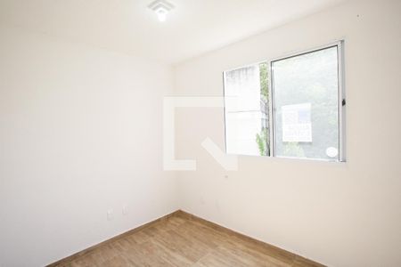 Quarto 2 de apartamento para alugar com 2 quartos, 41m² em Taquara, Rio de Janeiro