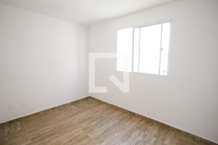 Quarto 1 de apartamento para alugar com 2 quartos, 41m² em Taquara, Rio de Janeiro