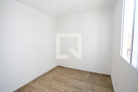 Quarto 1 de apartamento para alugar com 2 quartos, 41m² em Taquara, Rio de Janeiro