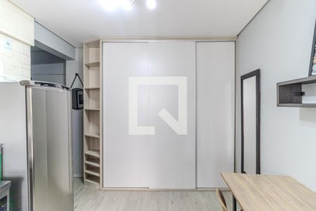 Studio de kitnet/studio para alugar com 1 quarto, 27m² em República, São Paulo