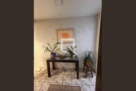 Hall de entrada de casa à venda com 3 quartos, 114m² em Parque Vitoria, São Paulo