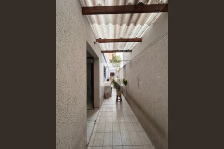Área externa de casa à venda com 3 quartos, 114m² em Parque Vitoria, São Paulo