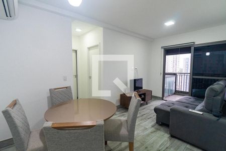 Sala/Cozinha de apartamento à venda com 2 quartos, 62m² em Vila Guarani, São Paulo